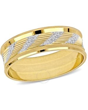 Amour 6Mm Ribbed And Striped Curved Wedding Band - Metallic