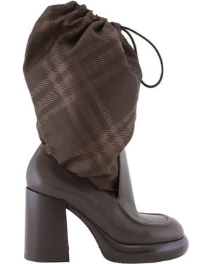 Burberry Square-Toe Check-Print Boots, Brand Size 39 Us - Brown