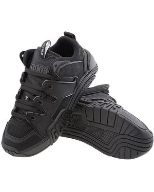 Sneakers gcds deals