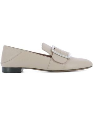 Bally Janelle Buckle Leather Loafers, Brand Size 37.5 Us - Grey