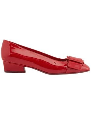 Ferragamo Bessie 30Mm Gancini Kitten Heels - Red
