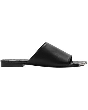 Burberry Leather Duck Slides, Brand Size 37 Us - Black