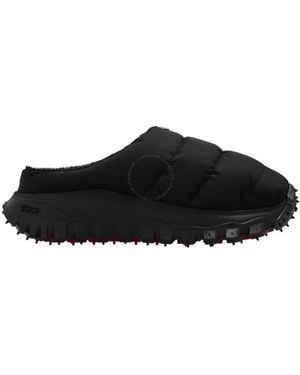 Moncler Trailgrip Apres Puffer Mules, Brand Size 40 Us - Black