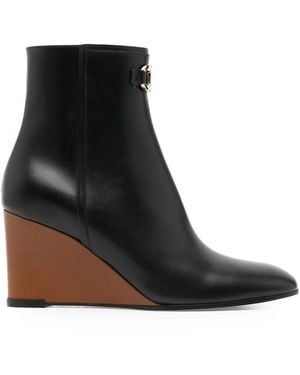 Ferragamo Ladies Boots, Us - Black