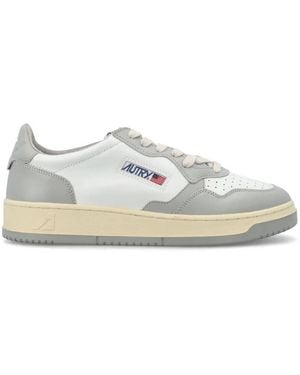Autry Medalist Leather Low-Top Trainers, Brand Size 44 Us - White