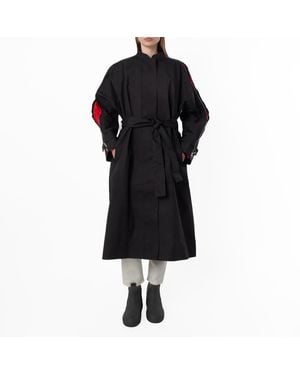 Ferragamo Contrasting Inserts Trench Coat, Brand Size 40 Us - Black