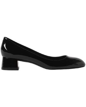 Stuart Weitzman Vivienne 35 Patent Court Shoes - Black