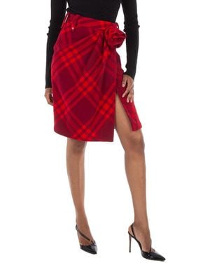 Burberry Check Print Wool Skirt, Brand Size 2 Us - Red