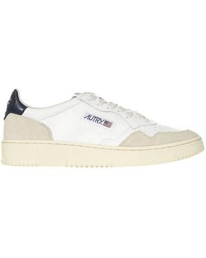 Autry Medalist Low Sneakers - White
