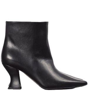 Bottega Veneta Leather Ankle Boots - Black