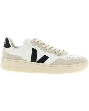 Veja 'V-90' Trainers - White