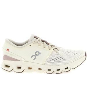 On Shoes 'cloud X 4' Trainers - White