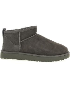 UGG Stivaletto 'Classic Ultra Mini' - Grigio