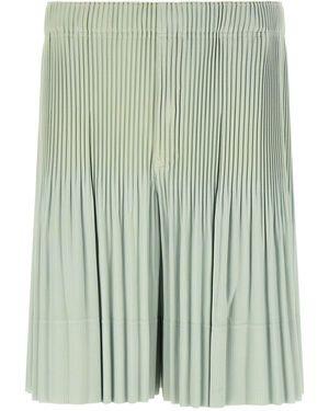 Homme Plissé Issey Miyake 'monthly Colors: June' Bermuda Shorts - Green