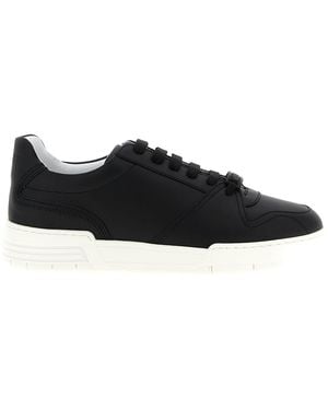 Moschino 'Kevin' Sneakers - Schwarz