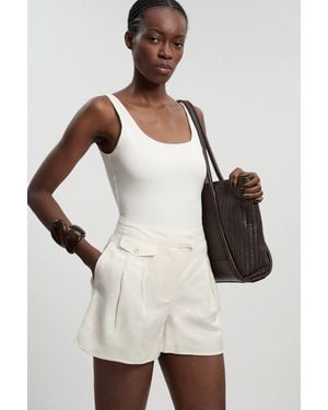 Karen Millen Viscose Linen Woven Pocket Detail Shorts - White