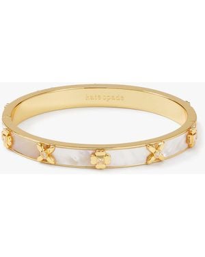 Kate Spade Heritage Bloom Hinged Bangle - Metallic
