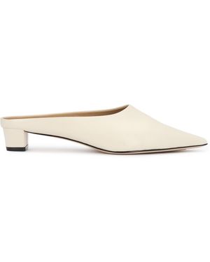 Kazar Chanclas Pure Minimalism En Un Tono De Blanco Roto