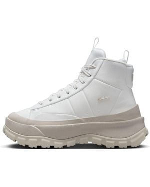 Nike Blazer Roam Mid Winterized Shoes - Gray