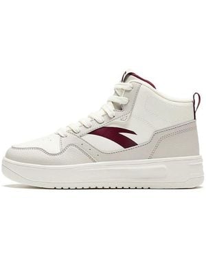 Anta (Wmns) Skateboarding Series Trainers High Burgundy' - White