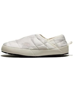 The North Face X Kaws Thermoball Traction 'Moonlight Ivory' - Black