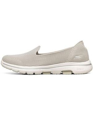 Skechers (Wmns) Go Walk 5 Loafers - White