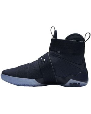 Nike zoom soldier 10 grey hot sale
