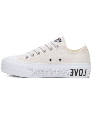 Converse (Wmns) Chuck Taylor All Star Lift Low 'Love Fearlessly' - White