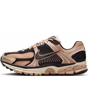 Nike (Wmns) Air Zoom Vomero 'Sanddrift' - Brown