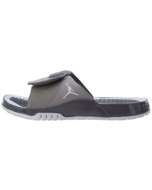 Nike Hydro 11 - Brown
