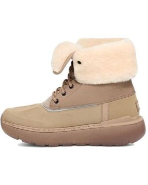 UGG Natural City Butte 'Dune'