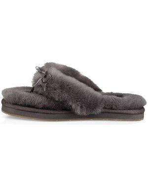 UGG (Wmns) Fluff Flip Flop Iii - Brown