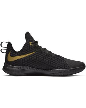 lebron witness 3 black and white