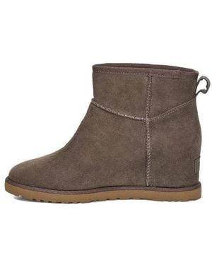 UGG (Wmns) Classic Femme Mini Snow Boots Coffee - Brown