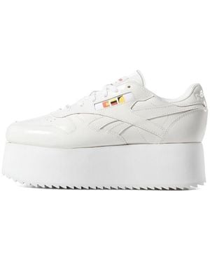 Reebok (Wmns) Gigi Hadid X Classic Leather Triple Thick Sole Casual Skateboarding Shoes - White