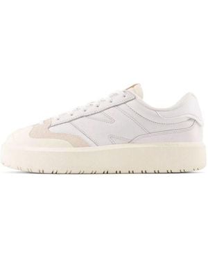 New Balance Fresh Foam Roav (Sea Salt/Bone) Running Shoes - White