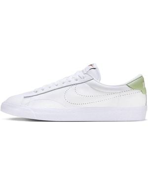 Nike Tennis Classic Ac Aura' - White
