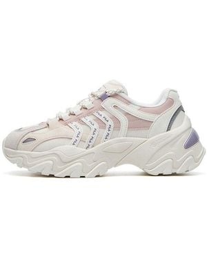 Fila (Wmns) Sofia Trainers F12W231170Dgr - White