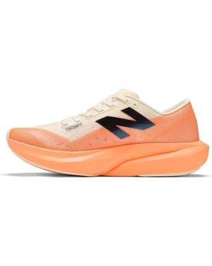 New Balance (Wmns) Fuelcell Rebel V4 'Hot Mange' - Orange
