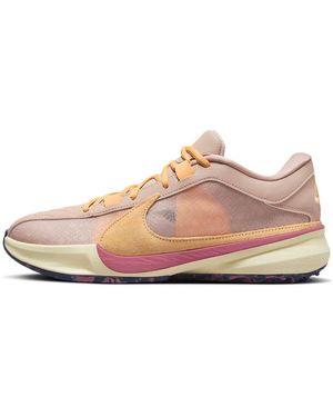 Nike Zoom Freak 5 'Fossil Stone' - Pink