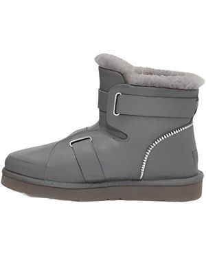 UGG (Wmns) Mini Buckle Short Boots - Grey