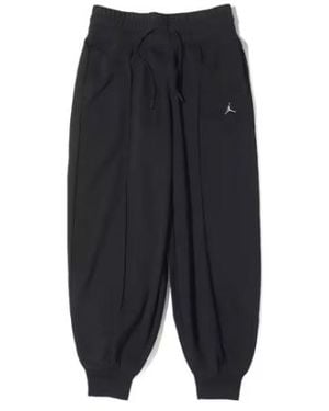 Nike (Wmns) Air Sport Joggers Asia Sizing Fd7377-010 - Black
