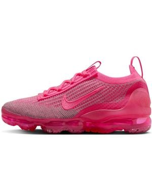 Pink nike vapormax flyknit hotsell