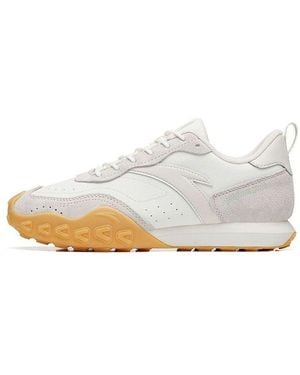 Anta (Wmns) Life Series Trainers - White