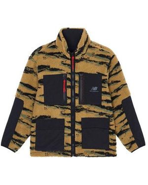 New Balance Reversible Fleece Stay Warm Logo Sports Stand Collar Jacket - Black