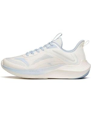 Anta (Wmns) Stinger 1.0 - White