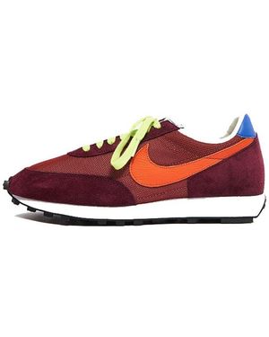 Nike Daybreak Sp 'Night' - Red
