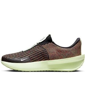 Nike (Wmns) Interact Run Easyon Se ' Barely Volt' - Brown