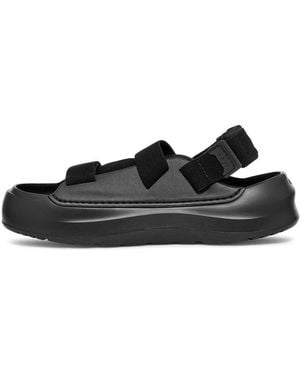 UGG Stratus Sandal - Black
