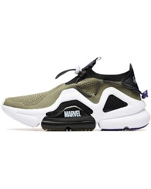 Anta X Marvel Running Shoes 'Hulk' - Green